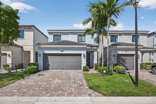 325 Nw 33rd Ln, Pompano Beach, FL, 33069-1382 | Card Image