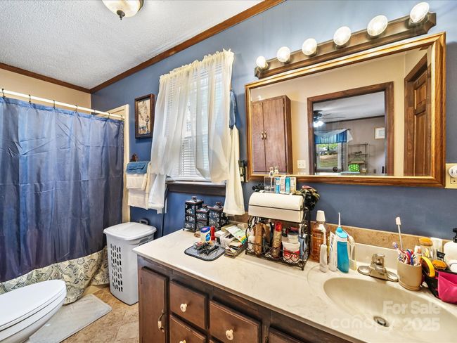 Main Bath | Image 15