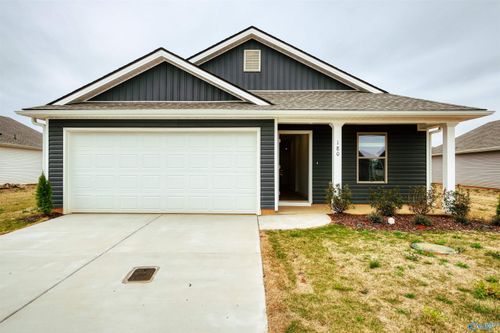 180 Labrador Ln, Harvest, AL, 35749-3307 | Card Image