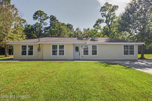 13963 Washington Avenue, Gulfport, MS, 39503 | Card Image