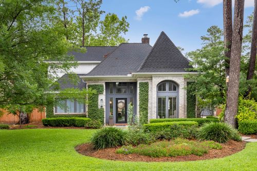 6 Robin Springs Pl, The Woodlands, TX, 77381-3108 | Card Image