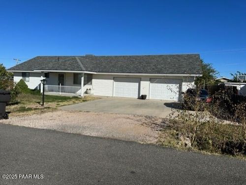 4201 N Tonto Way, Prescott Valley, AZ, 86314-5585 | Card Image