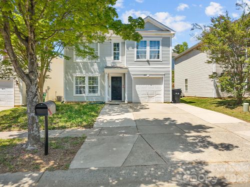 2621 Stream Bank Dr, Charlotte, NC, 28269-4053 | Card Image