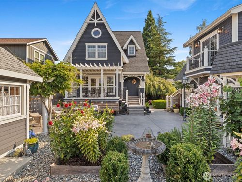 519 Talbott St, La Conner, WA, 98257-4715 | Card Image