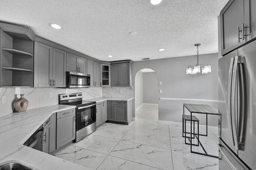 1602 Sw 159th Ave, Pembroke Pines, FL, 33027-2342 | Card Image