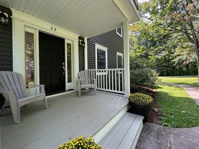 29 Mansfield Drive, House other with 3 bedrooms, 2 bathrooms and null parking in Jericho VT | Image 2