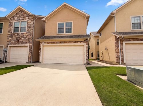 1524 Aldra Dr, Fort Worth, TX, 76120-4236 | Card Image