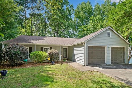 10650 Colony Glen Dr, Johns Creek, GA, 30022-4914 | Card Image