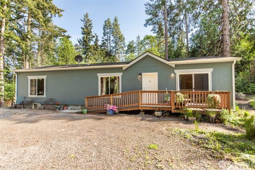 381 Hadlock Bay Rd, Port Hadlock, WA, 98339-9721 | Card Image