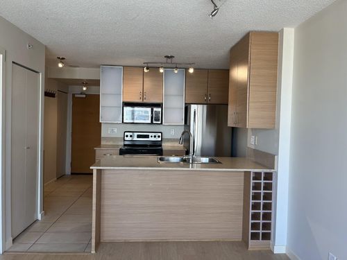 2805-928 Homer Street, Vancouver, BC, V6B1T7 | Card Image
