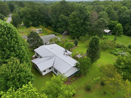704 Canyon Dr, Altamont, TN, 37301 | Card Image