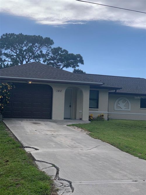 11452 Oceanspray Blvd, ENGLEWOOD, FL, 34224-9175 | Card Image