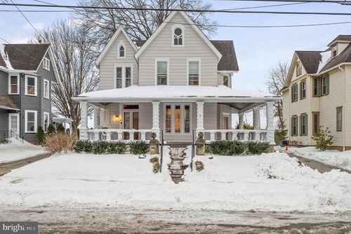 16 Bowen Ave, WOODSTOWN, NJ, 08098-1404 | Card Image