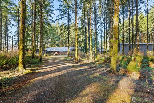 1895 N Fork Rd, Chehalis, WA, 98532-9421 | Card Image