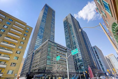 1710-101 Charles St E, Toronto, ON, M4Y0A9 | Card Image