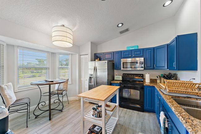 15362 94 Th St N, House other with 3 bedrooms, 2 bathrooms and null parking in Royal Palm Beach FL | Image 5