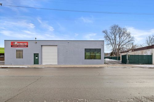 6835 30th Ave, Kenosha, WI, 53142-3439 | Card Image