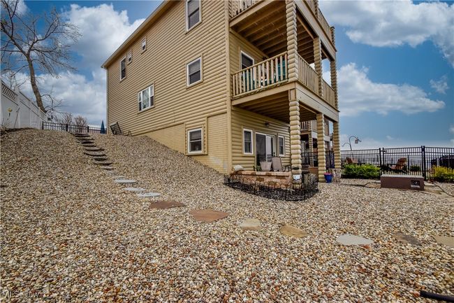 APT-35 - 5919 Lake Rd W, Condo with 3 bedrooms, 4 bathrooms and null parking in Ashtabula OH | Image 9