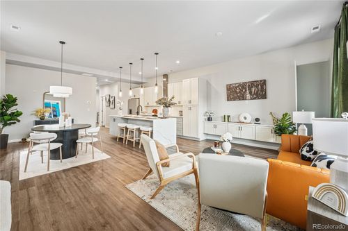 2949 Glenarm Pl, Denver, CO, 80205-3013 | Card Image