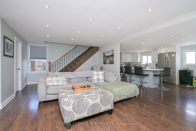2545 County Rd 50, House other with 3 bedrooms, 3 bathrooms and 4 parking in Loretto ON | Image 4