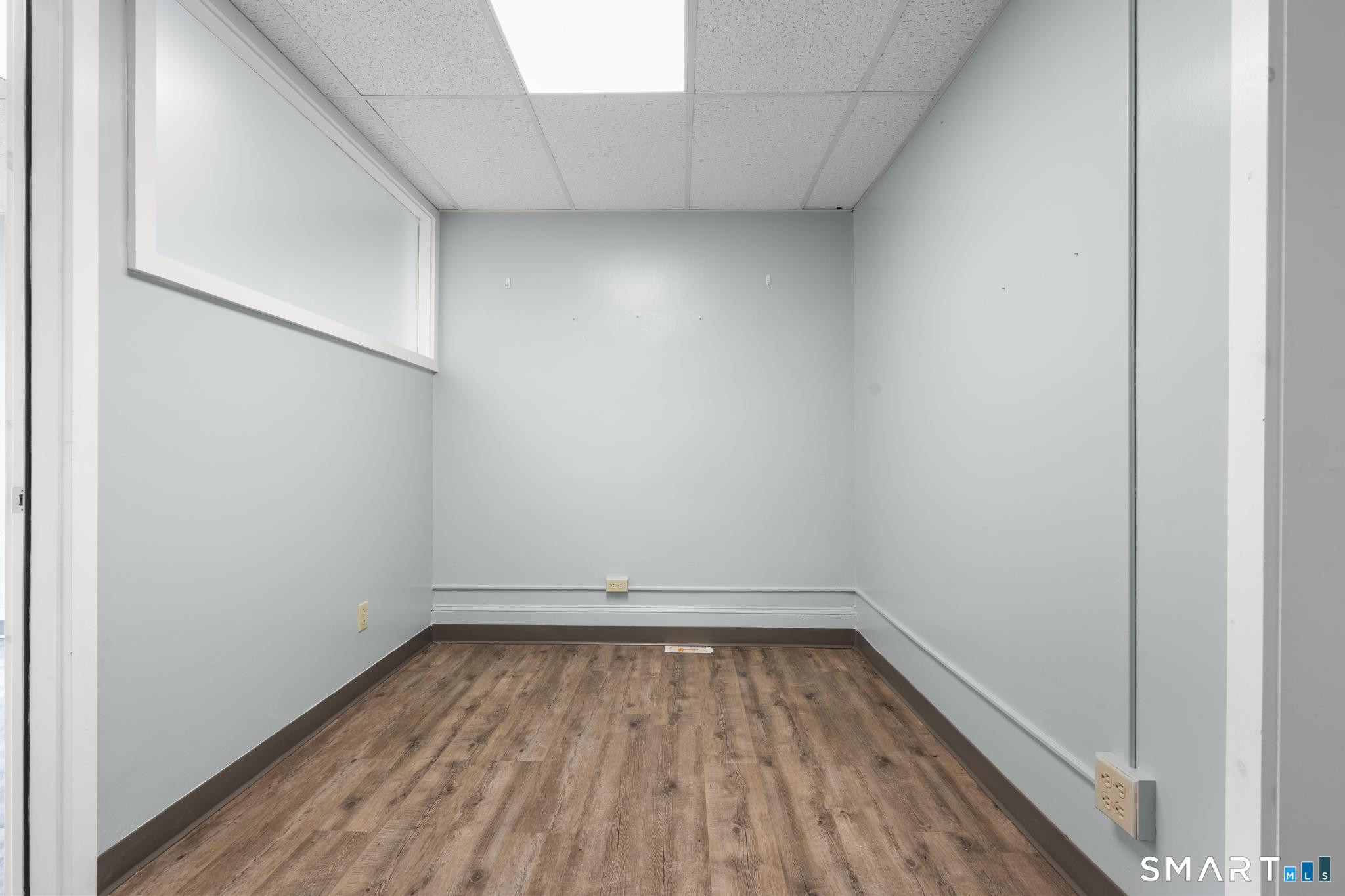 Commercial Lease in Middletown 4
