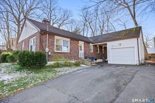 74 Village Ln, Bridgeport, CT, 06606-1324 | Card Image