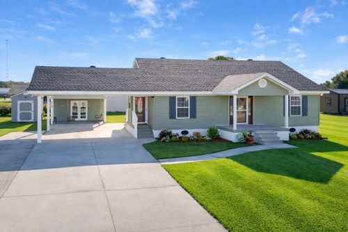 132 Holley St, Houma, LA, 70364-1167 | Card Image