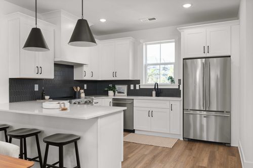 3216 Conviser Dr, Nashville, TN, 37207-3456 | Card Image