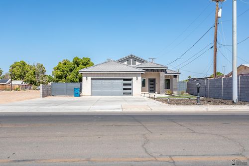 567 S Avenue C, Yuma, AZ, 85364-2526 | Card Image