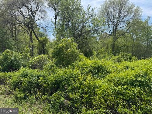 60 Pedricktown Woodstown Rd, PEDRICKTOWN, NJ, 08067-3417 | Card Image