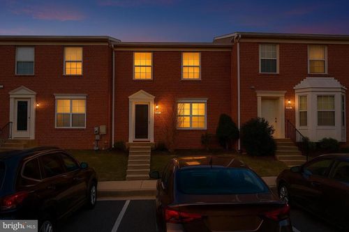 7127 Natures Rd, COLUMBIA, MD, 21046-1627 | Card Image