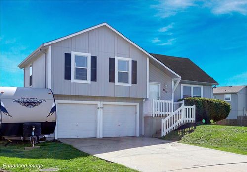 32471 W 174th Ct, Gardner, KS, 66030-9208 | Card Image