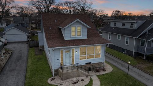 18241 Roy St, Lansing, IL, 60438 | Card Image