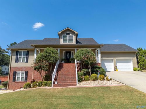 408 Le An St, Glencoe, AL, 35905-1655 | Card Image