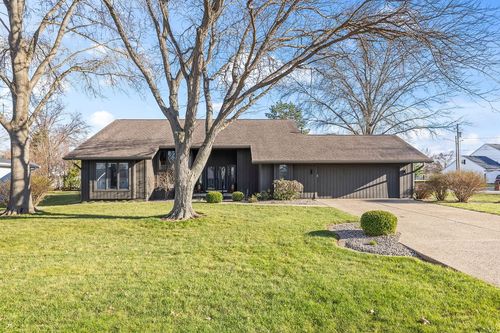 1731 Oakmont Dr, Decatur, IL, 62521-9136 | Card Image