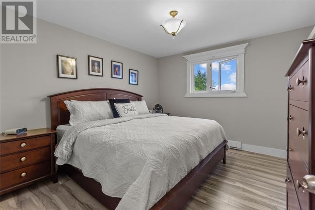 11 Main Road, House other with 3 bedrooms, 1 bathrooms and null parking in Ivany's Cove NL | Image 14