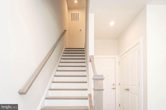 5610 Alpha Ridge Ave, Townhouse with 4 bedrooms, 6 bathrooms and null parking in HYATTSVILLE MD | Image 6
