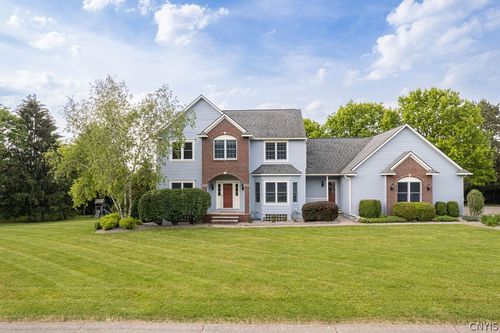 7204 Mint Wood Ln, Fayetteville, NY, 13066-9304 | Card Image