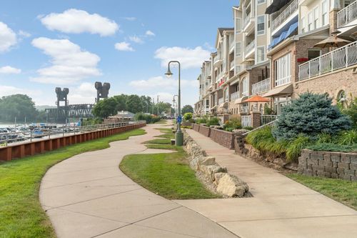 unit-323-150 Front St N, Prescott, WI, 54021-1758 | Card Image