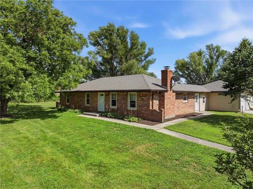 33701 E 275th St, Garden City, MO, 64747-8353 | Card Image