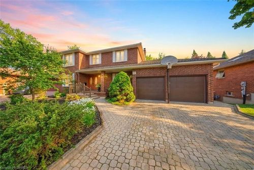10 Riva Ridge, Brantford, ON, N3P1R9 | Card Image
