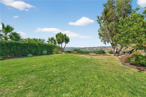 5515 Camino Vis, Yorba Linda, CA, 92887-4946 | Card Image