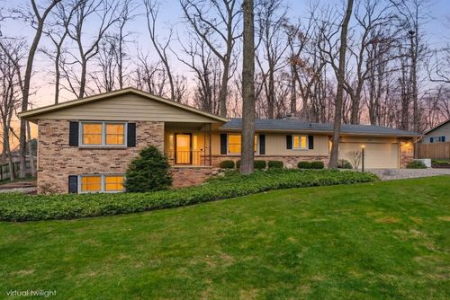 5880 Manorwood Dr, Kalamazoo, MI, 49009-9110 | Card Image