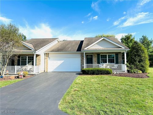 207 Hidden Trail Dr Nw, Warren, OH, 44483-7104 | Card Image