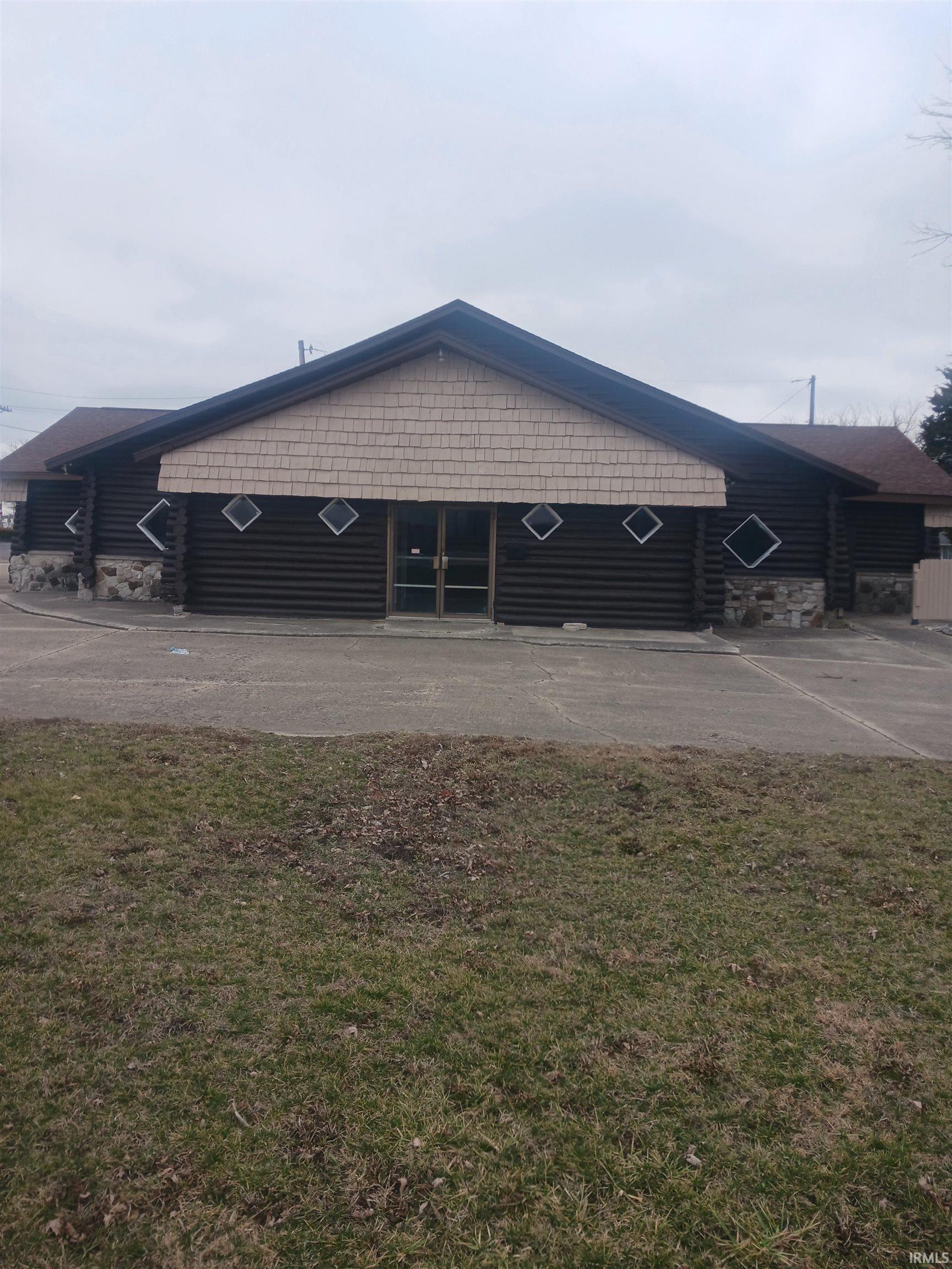 1930 N Courtland Ave, Kokomo, IN 46901