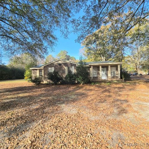 1480 Atkin Hill Rd, Wetumpka, AL, 36092-6923 | Card Image