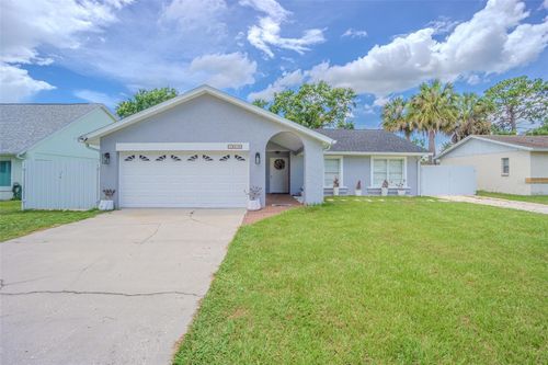 13916 Briardale Ln, TAMPA, FL, 33618-2116 | Card Image