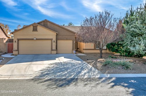 8209 N Sable Way, Prescott Valley, AZ, 86315 | Card Image