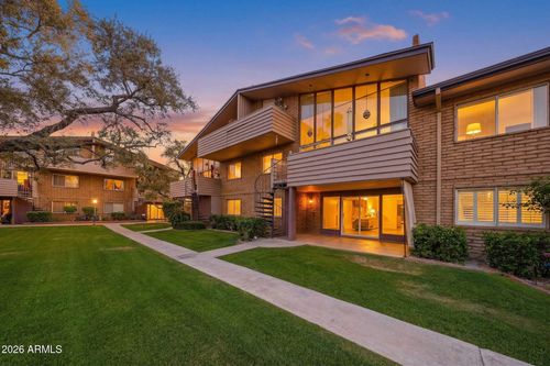 2-10 W Northern Ave, Phoenix, AZ, 85021-7266 | Card Image