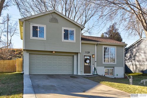 1129 Devon Drive, Papillion, NE, 68046 | Card Image